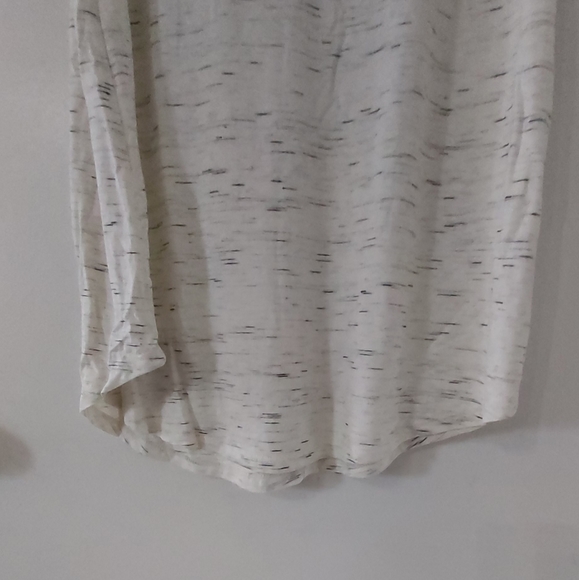 SOLD🌷3for$20!🌷New tank - Picture 4 of 5